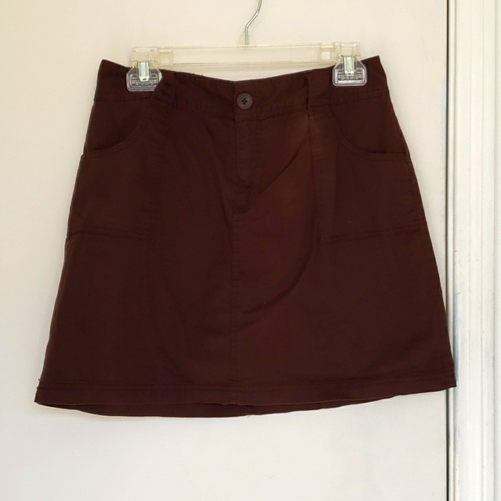 Skirt with shorts underneath 😍
